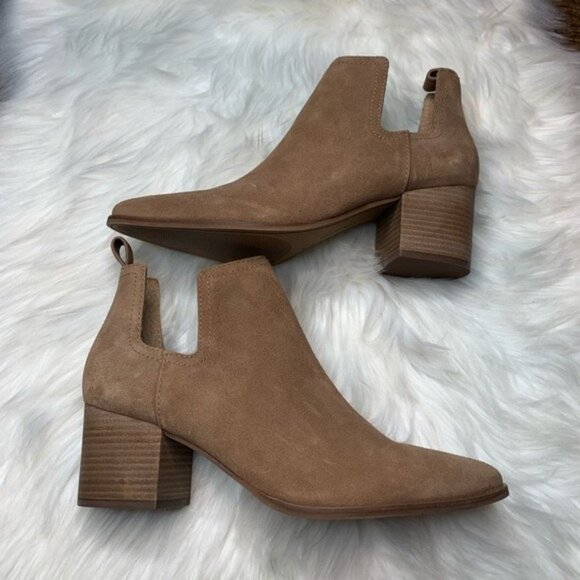 Lucky Brand Jabilo Bootie - Picture 2 of 8